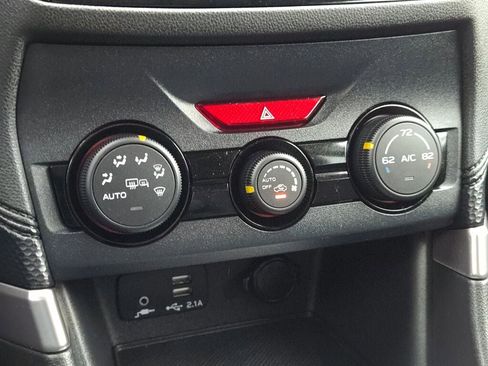 Certified 2023 Subaru Forester Premium image 28