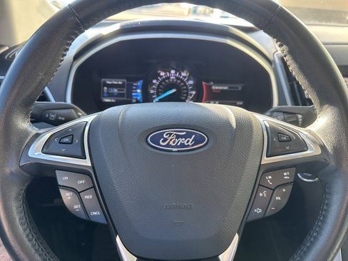 Used 2019 Ford Edge SEL w/ Equipment Group 201A image 28