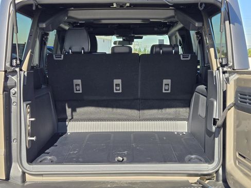 New 2025 Ford Bronco Badlands image 29