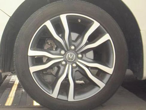 Used 2019 Acura MDX FWD w/ Advance Package image 18