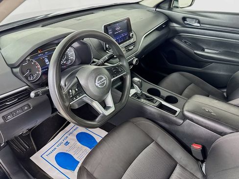 Used 2020 Nissan Altima 2.5 S FWD image 10