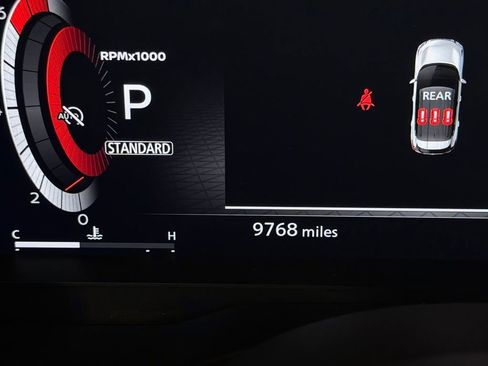 Used 2024 Nissan Rogue Platinum w/ Platinum Premium Package image 18