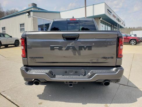 New 2026 RAM 1500 Big Horn AWD/4WD image 4