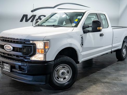 Used 2022 Ford F350 XL w/ Power Equipment Group AWD/4WD image 21