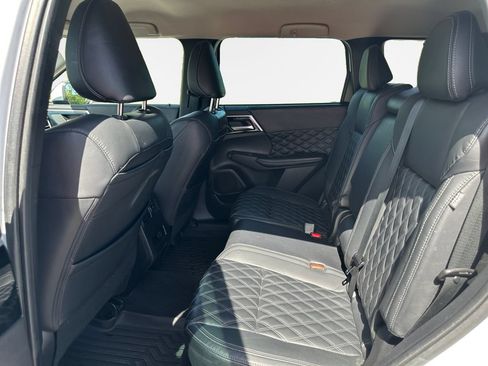 Used 2022 Mitsubishi Outlander SEL AWD/4WD image 24