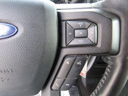 Used 2019 Ford F150 XLT w/ Equipment Group 302A Luxury AWD/4WD image 16