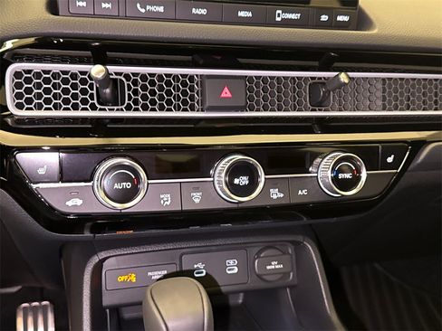 New 2026 Honda Civic Sport image 25