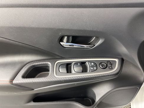 Used 2024 Nissan Versa SR w/ Trunk Package image 24