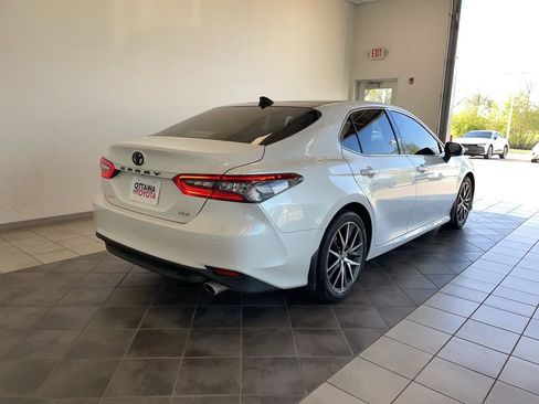 Used 2023 Toyota Camry XLE w/ Navigation Package FWD image 6