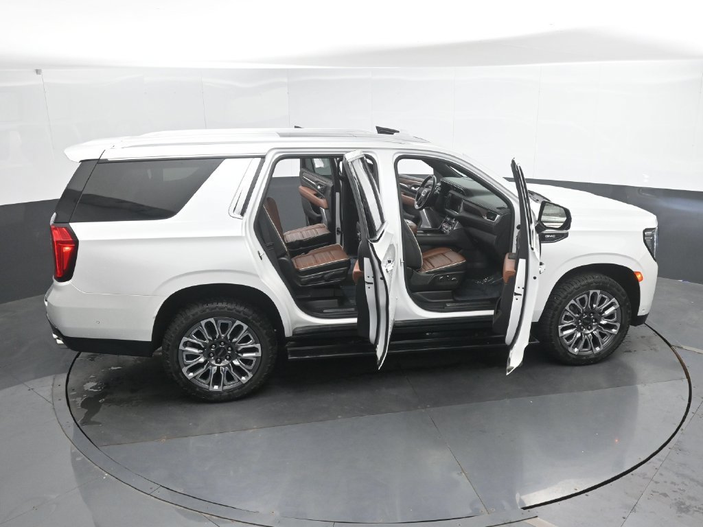 Used 2023 GMC Yukon Denali Ultimate AWD/4WD image 50