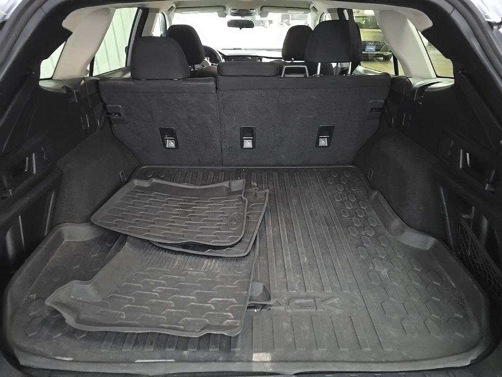 Used 2020 Subaru Outback Premium AWD/4WD image 11