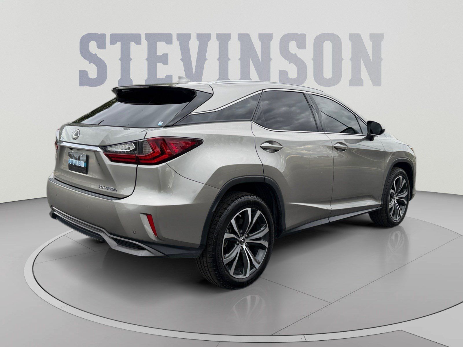 Used 2019 Lexus RX 450h AWD w/ Navigation Package image 5