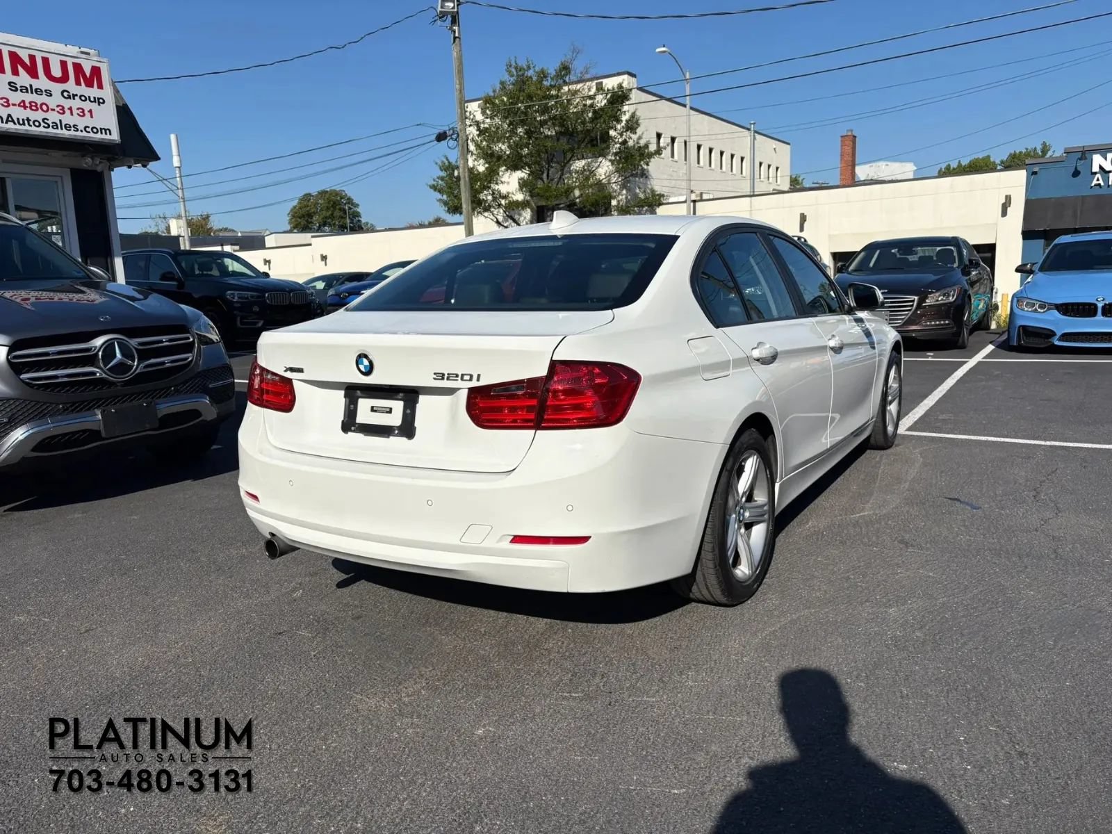 Used 2015 BMW 320i xDrive Sedan AWD/4WD image 5