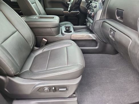 Used 2020 Chevrolet Silverado 2500 LTZ w/ LTZ Texas Edition image 28