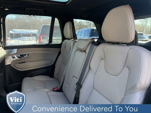 New 2026 Volvo XC90 T8 Ultra w/ Lounge Package image 22
