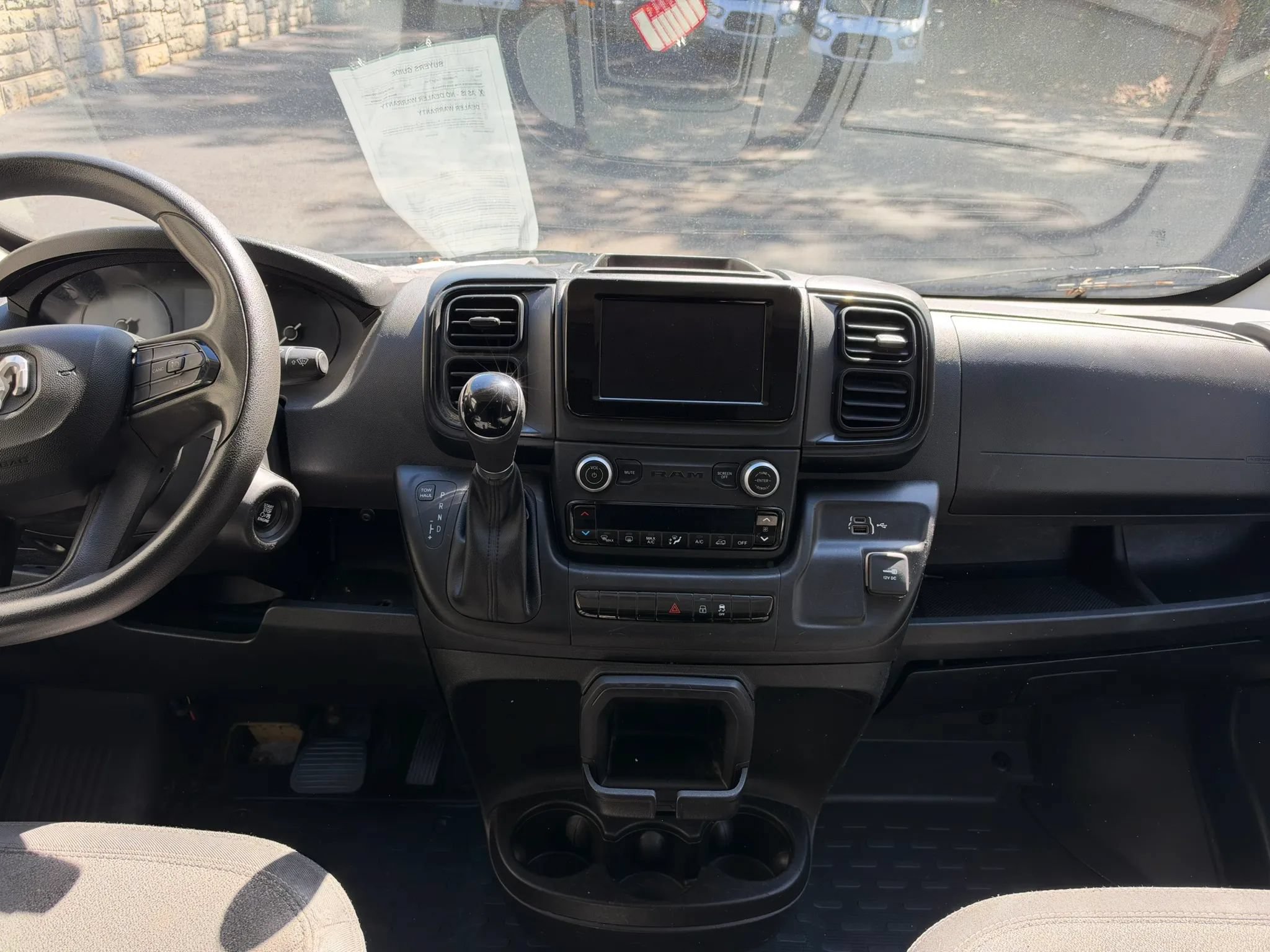 Used 2023 RAM ProMaster 2500 FWD image 17