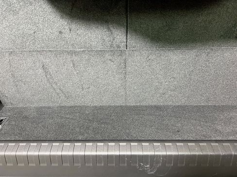 Used 2022 Lexus GX 460 Premium w/ Accessory Package image 26