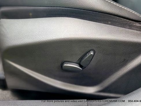 Used 2012 Ford Focus Titanium image 22