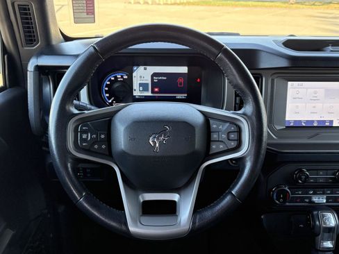 Used 2022 Ford Bronco Outer Banks image 8
