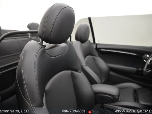 Used 2017 MINI Cooper S image 15