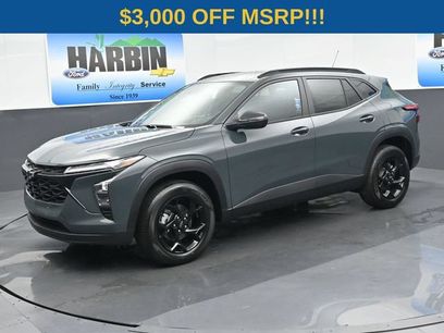 New 2026 Chevrolet Trax LT w/ Driver Confidence Package