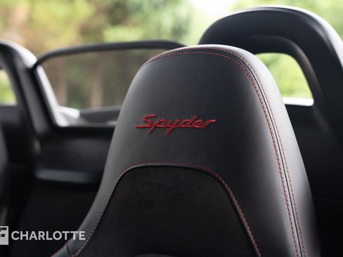 Used 2021 Porsche 718 Boxster Spyder RWD image 24