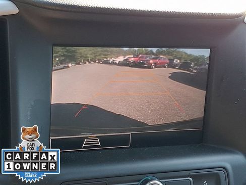 Used 2024 GMC Terrain SLE AWD/4WD image 18