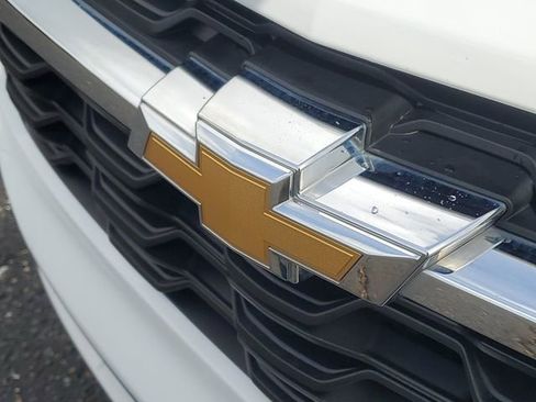 Used 2024 Chevrolet Trax LT w/ Driver Confidence Package image 29