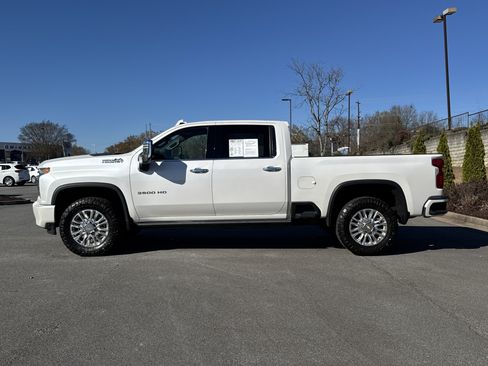 Used 2022 Chevrolet Silverado 3500 High Country w/ Z71 Off-Road Package image 7