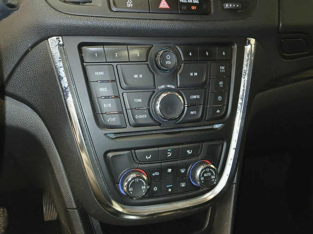 Used 2016 Buick Encore Convenience FWD image 21