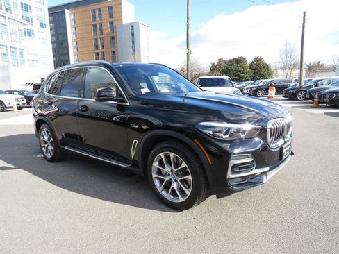 Used 2023 BMW X5 xDrive45e w/ Luxury Seating Package image 5