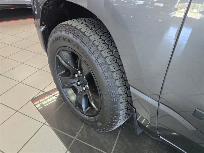 Used 2022 RAM 1500 Big Horn AWD/4WD image 42