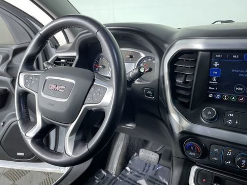 Used 2021 GMC Acadia SLT image 29