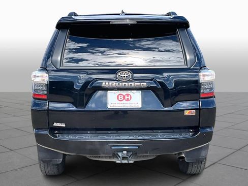 Used 2023 Toyota 4Runner 40th Anniversary SE image 5