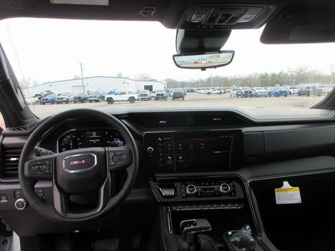 New 2026 GMC Sierra 1500 AT4X w/ AT4X AEV Edition AWD/4WD image 17