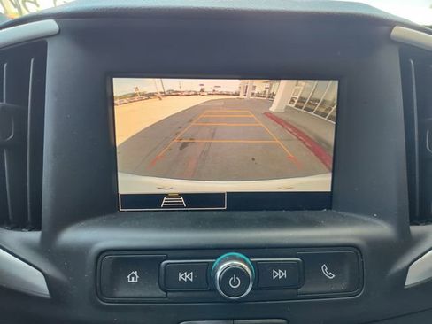 Certified 2023 GMC Terrain SLE FWD image 17