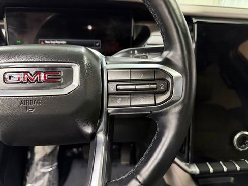 Used 2024 GMC Acadia Elevation w/ LPO, Floor Liner Package AWD/4WD image 18