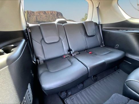 Used 2019 INFINITI QX80 Luxe w/ Proassist Package AWD/4WD image 28