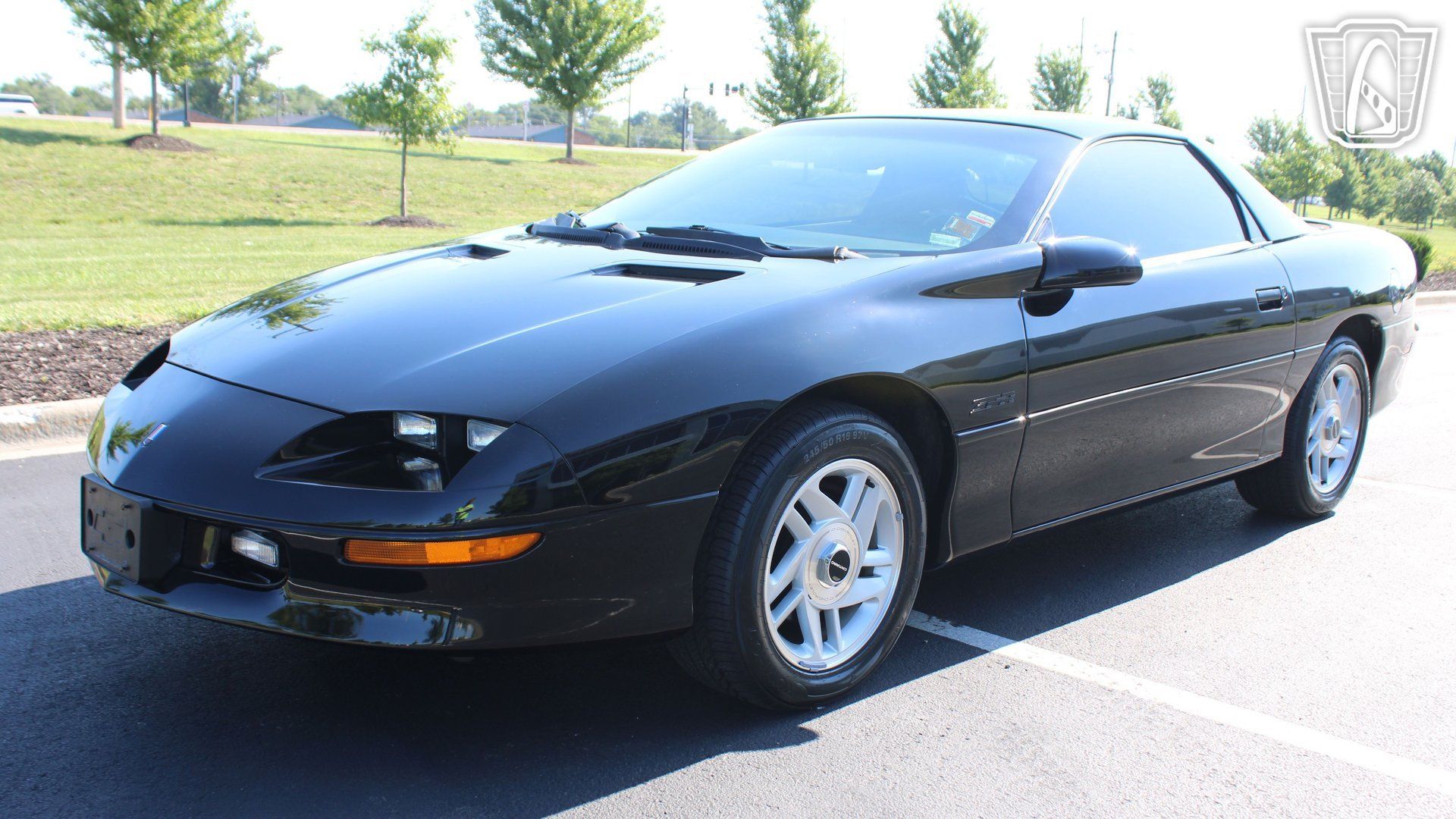 Used 1993 Chevrolet Camaro Z28 RWD image 24