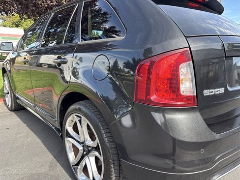 Used 2013 Ford Edge Sport w/ Driver Entry Pkg FWD image 8