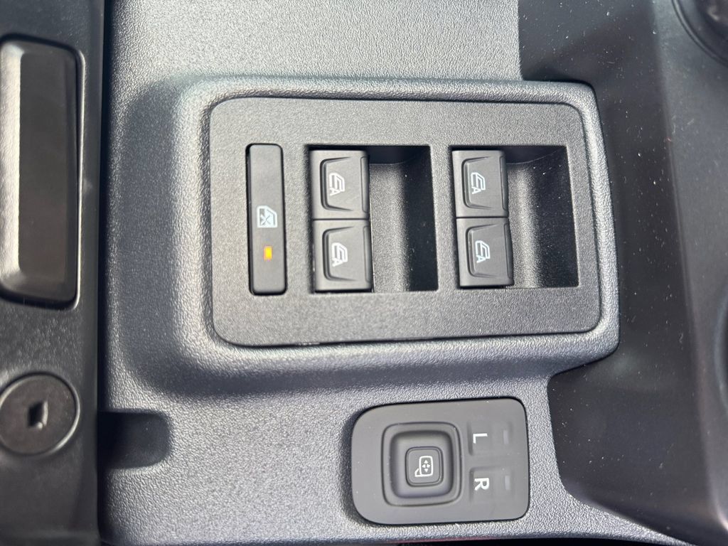 New 2026 Ford Bronco Heritage Edition AWD/4WD image 24