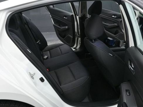 Used 2021 Nissan Altima 2.5 S image 10