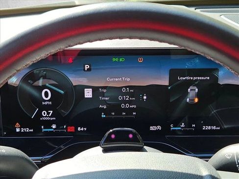 Used 2025 Genesis GV80 2.5T Standard AWD/4WD image 10
