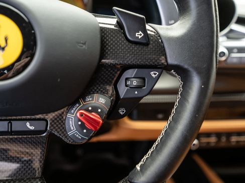 Used 2020 Ferrari F8 Tributo image 23