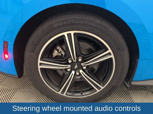 Used 2025 Ford Mustang Coupe RWD image 18