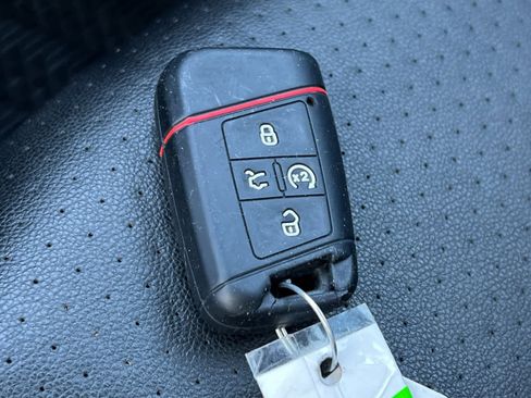 Used 2019 Volkswagen Atlas SEL image 28