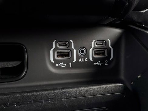Used 2022 RAM 1500 Limited AWD/4WD image 29