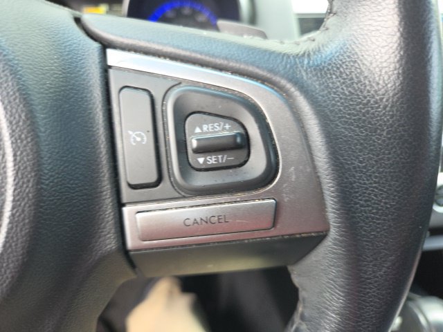 Used 2015 Subaru Legacy 2.5i Limited AWD/4WD image 4