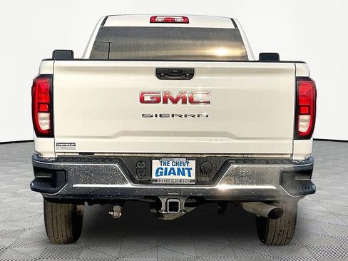 Used 2022 GMC Sierra 2500 Pro w/ Convenience Package image 6