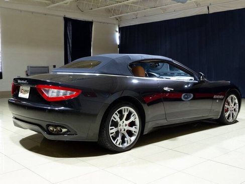 Used 2015 Maserati GranTurismo Convertible RWD image 23
